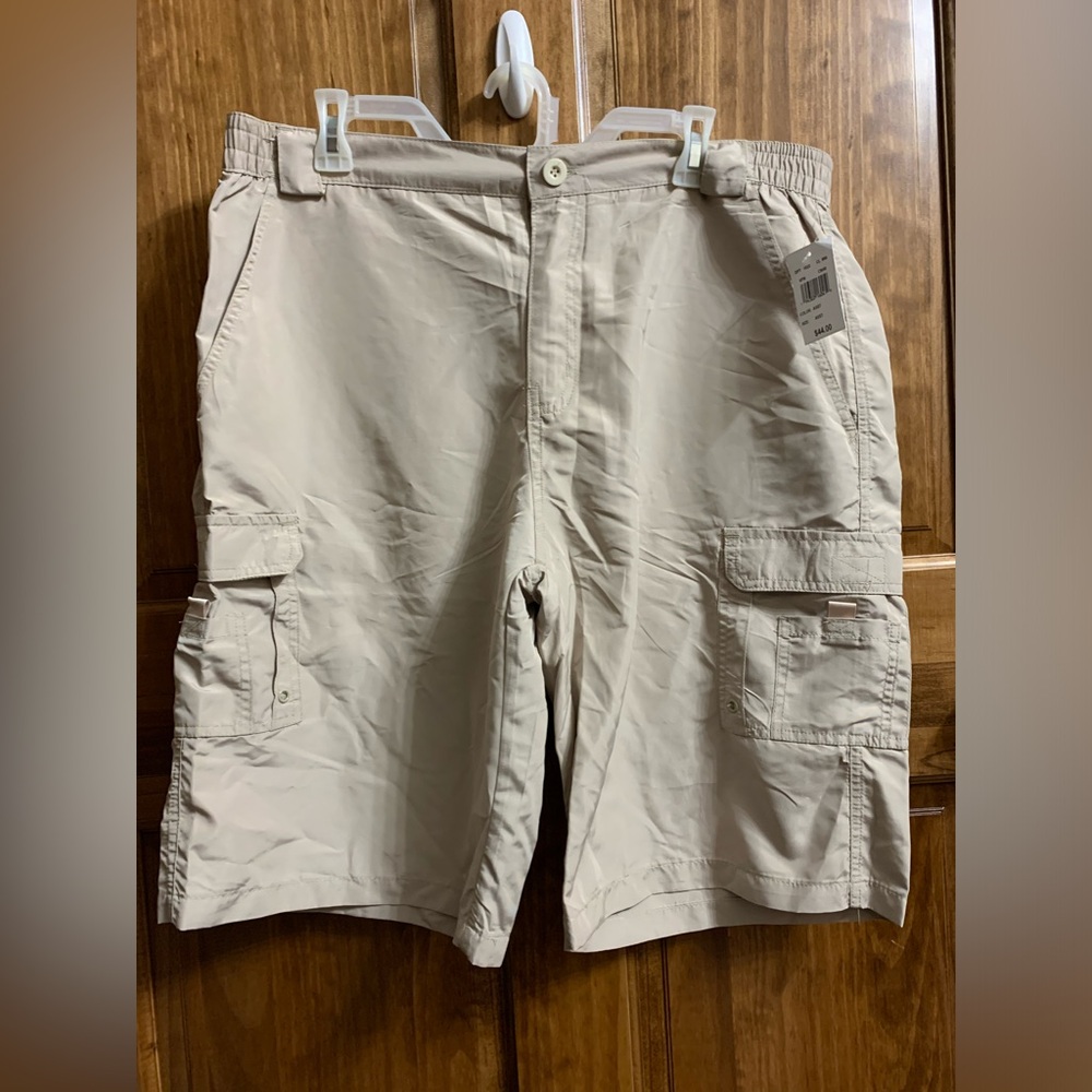 NWT Men’s XL STANLEY Performance Work Khaki Shorts